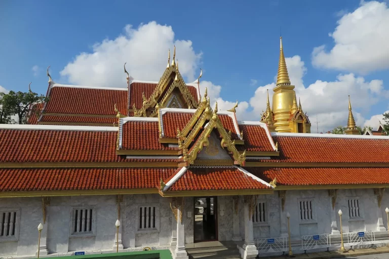 วัดตรีทศเทพ