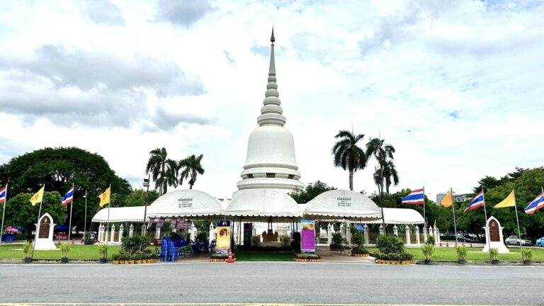 วัดพระศรีมหาธาตุวรมหาวิหาร