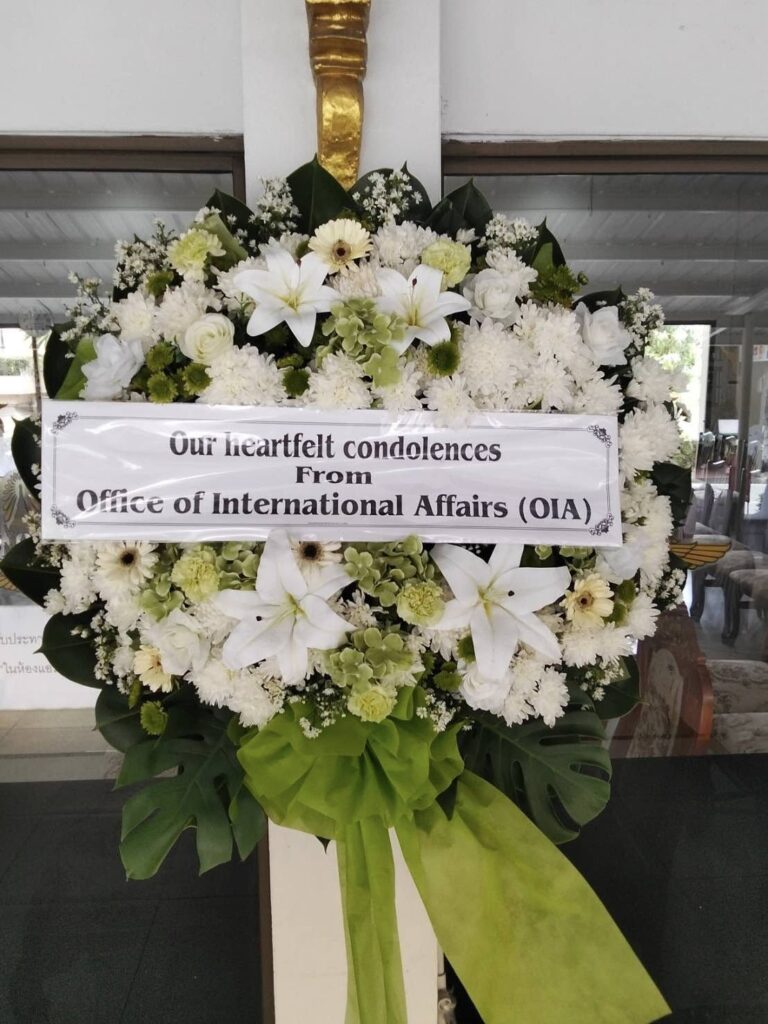 พวงหรีดวัดพระศรี